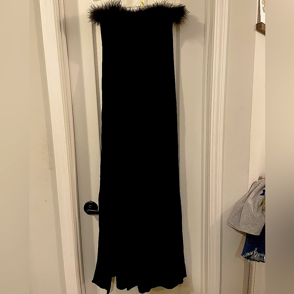 FLYNN SKYE Elegant Black Strapless Dress with Fur Trim NWT Sz S